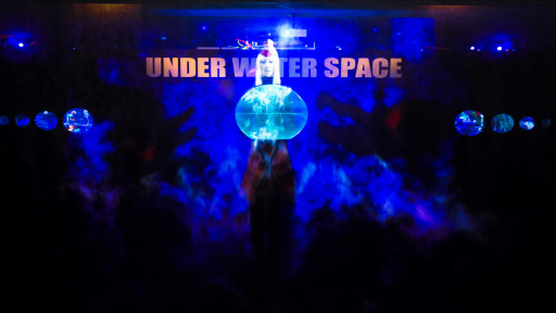 Aquarium Space Travel "UNDER WATER SPACE"